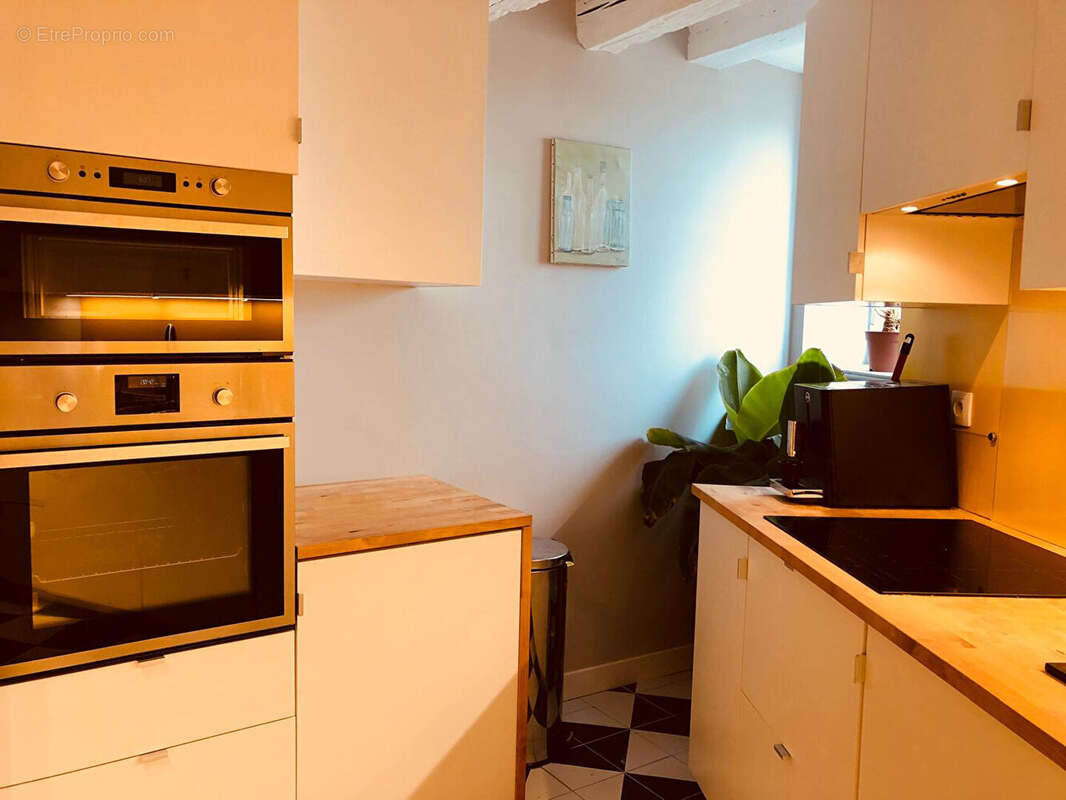Appartement à VERSAILLES