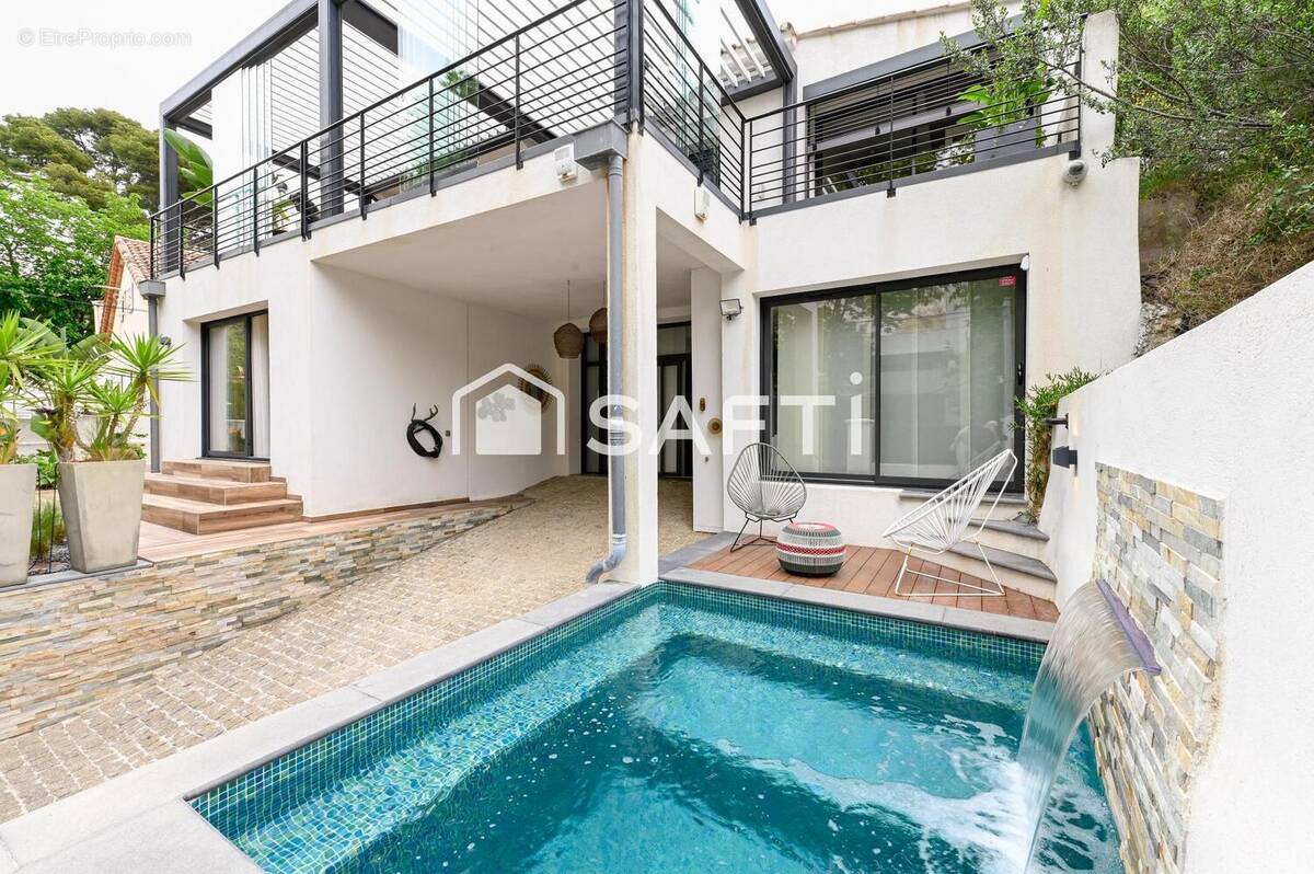 Photo 1 - Maison à CARRY-LE-ROUET