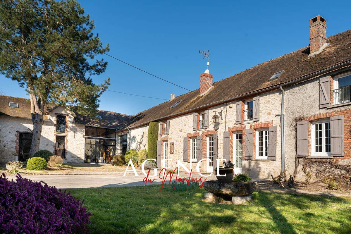 Maison à DONNEMARIE-DONTILLY