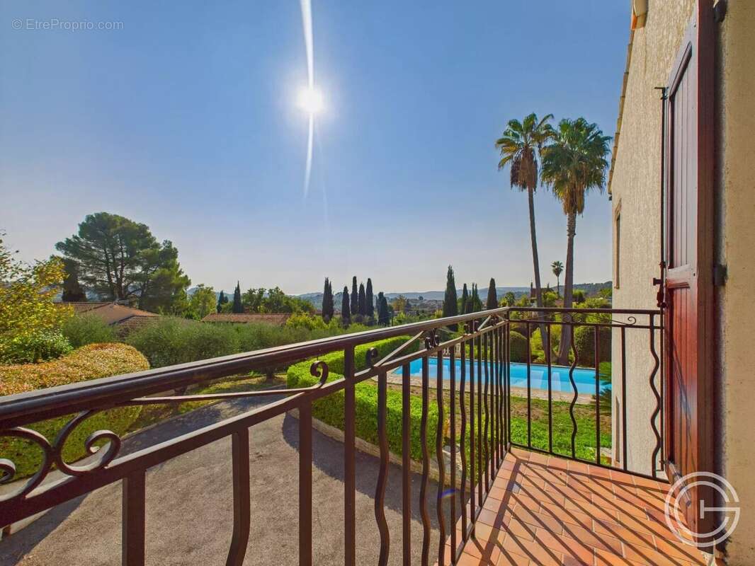 Maison à LA COLLE-SUR-LOUP