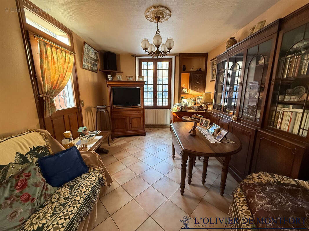 Maison à MONTFORT-L'AMAURY