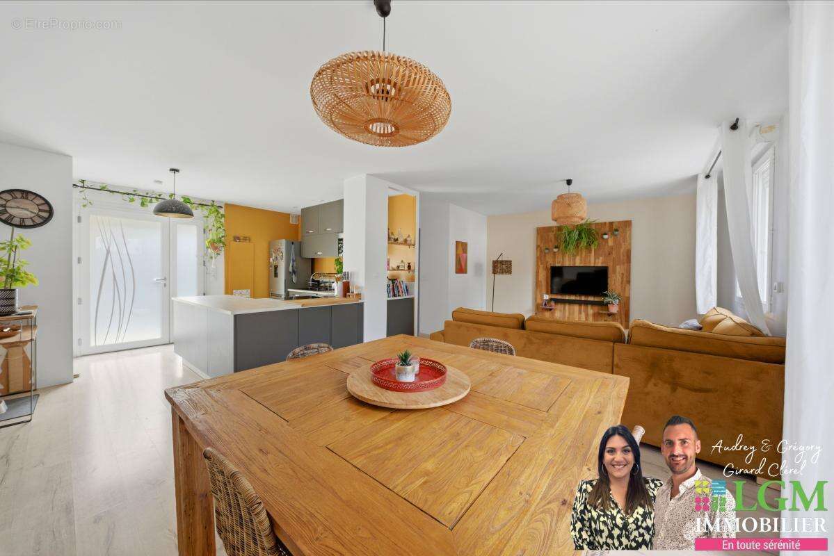 Appartement à SAINT-JEAN-DE-VEDAS
