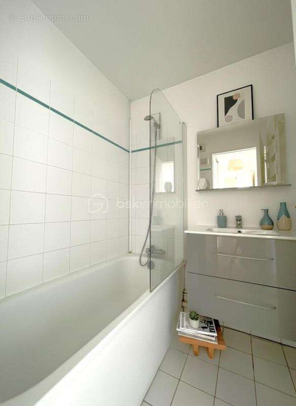 Appartement à VILLEPREUX