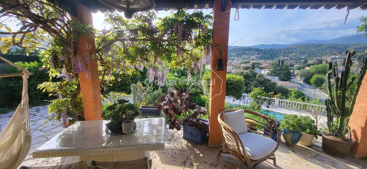 Maison à PEGOMAS