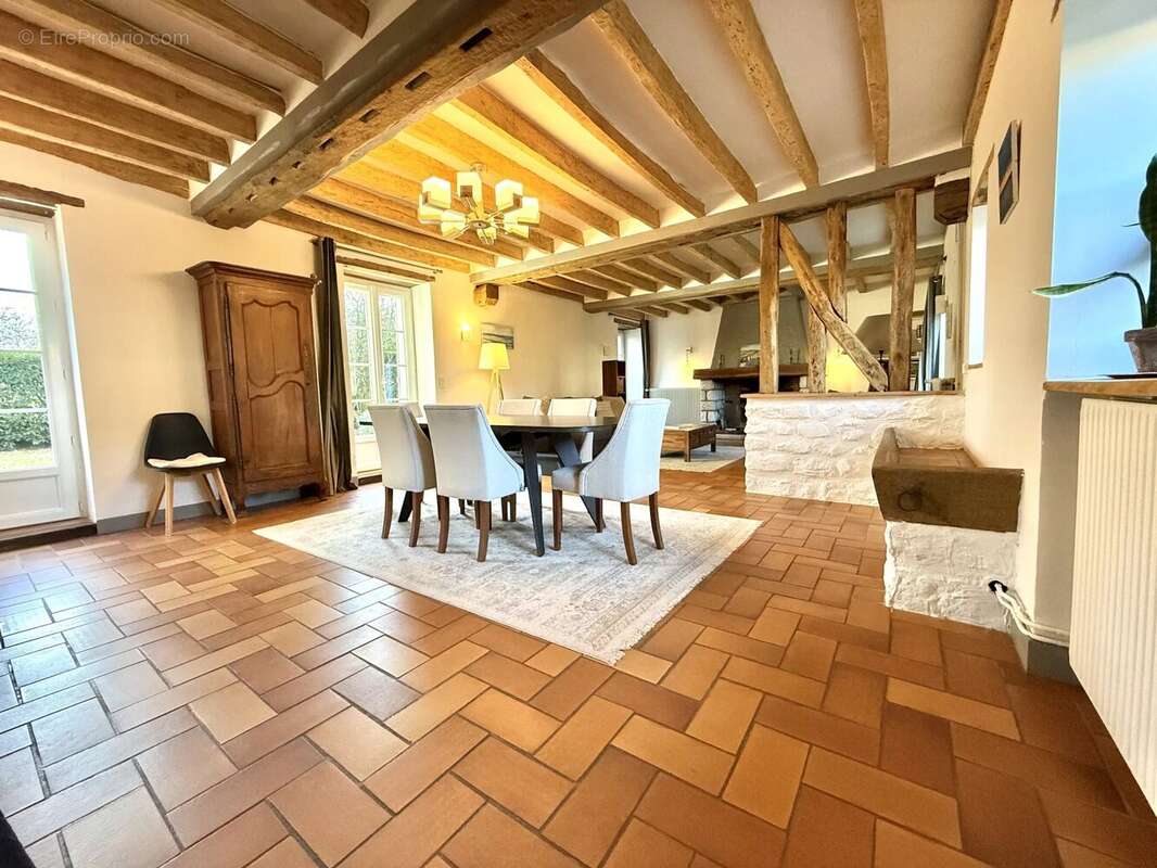 Maison à PACY-SUR-EURE