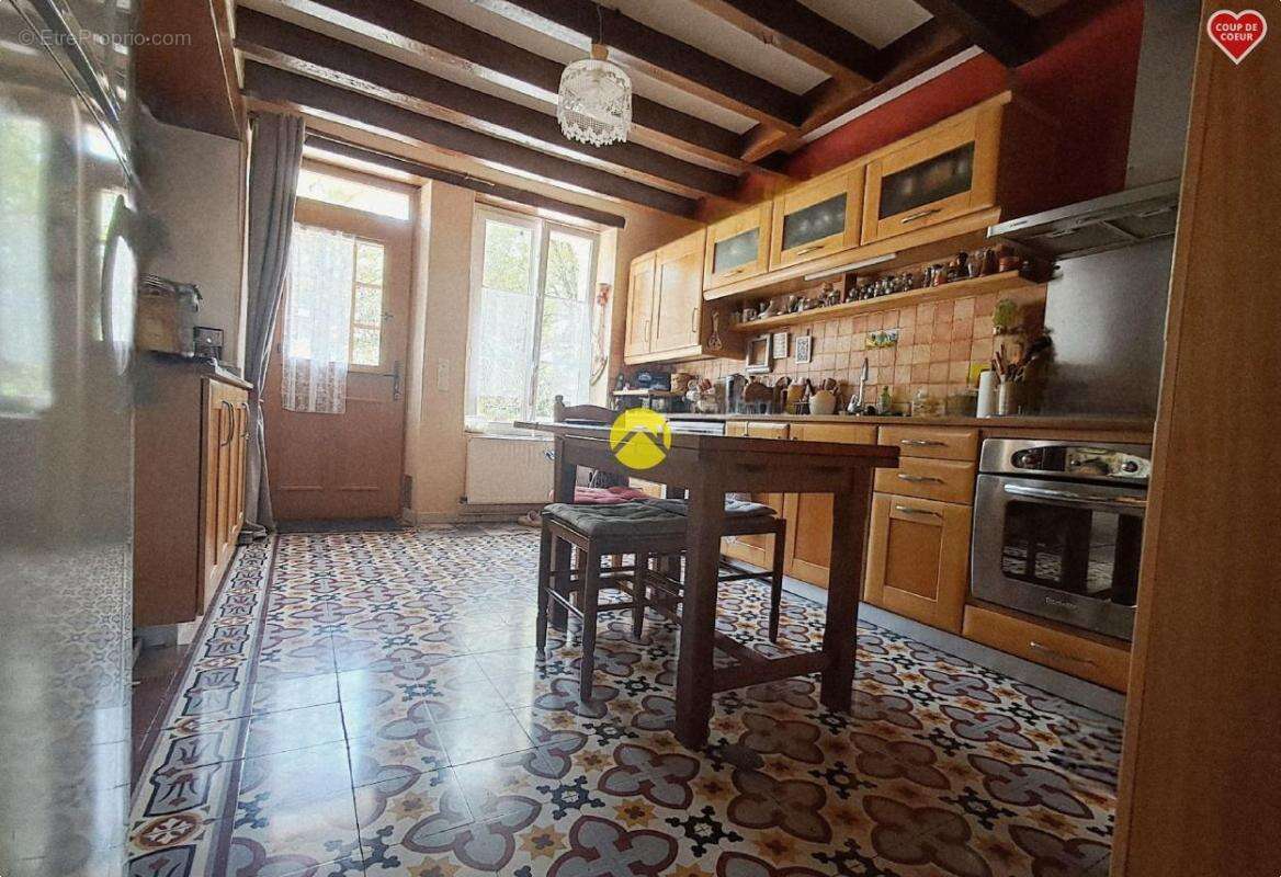 Maison à ECUEILLE