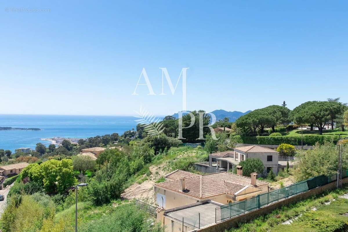 Gros potentiel- proprieté de charme vue mer panoramique - photo 11