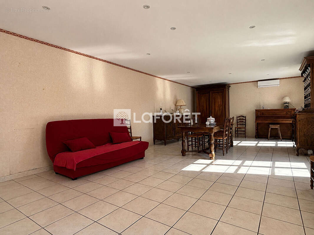 Maison Saint Georges Des Coteaux 4 pièces 112 m2 - photo 5
