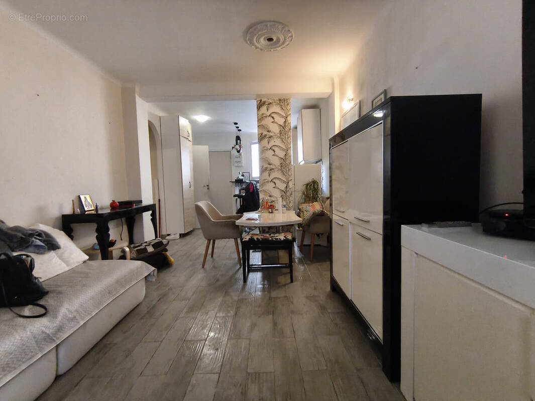 Appartement à MENTON
