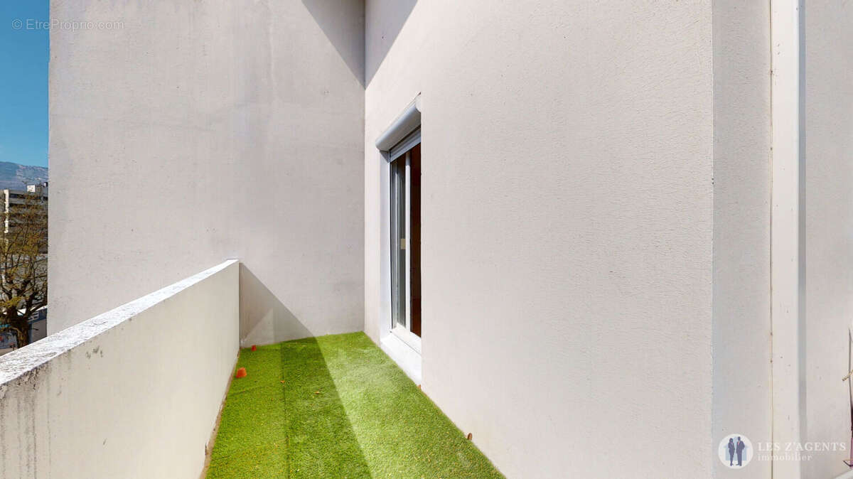 Appartement à ECHIROLLES