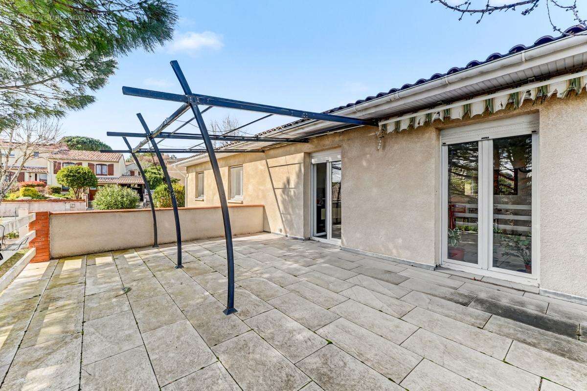 Maison à DREMIL-LAFAGE