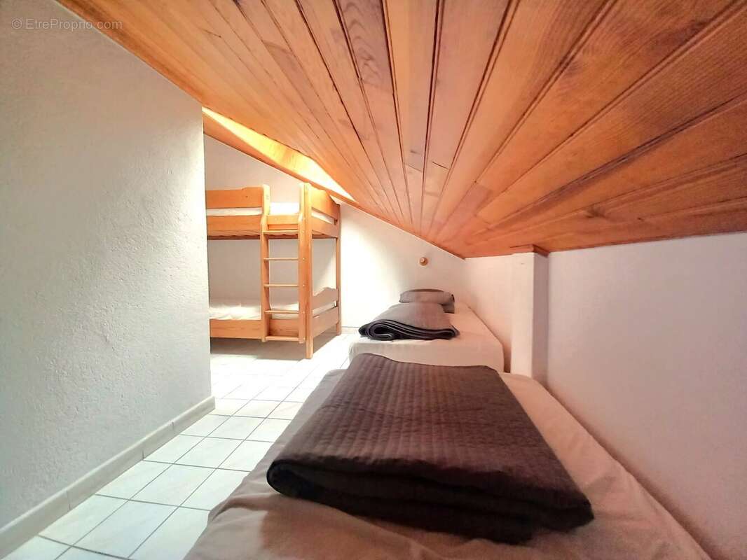 Appartement à FONT-ROMEU-ODEILLO-VIA