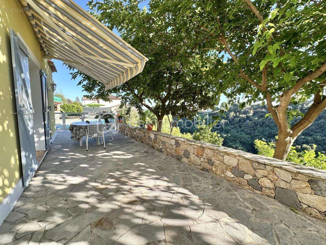 Maison à CAGNES-SUR-MER