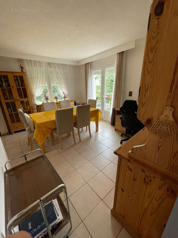 Vue et emplacement exceptionnel, craquez pour cette belle habitation idéal grande famille ou vacances! - photo 3