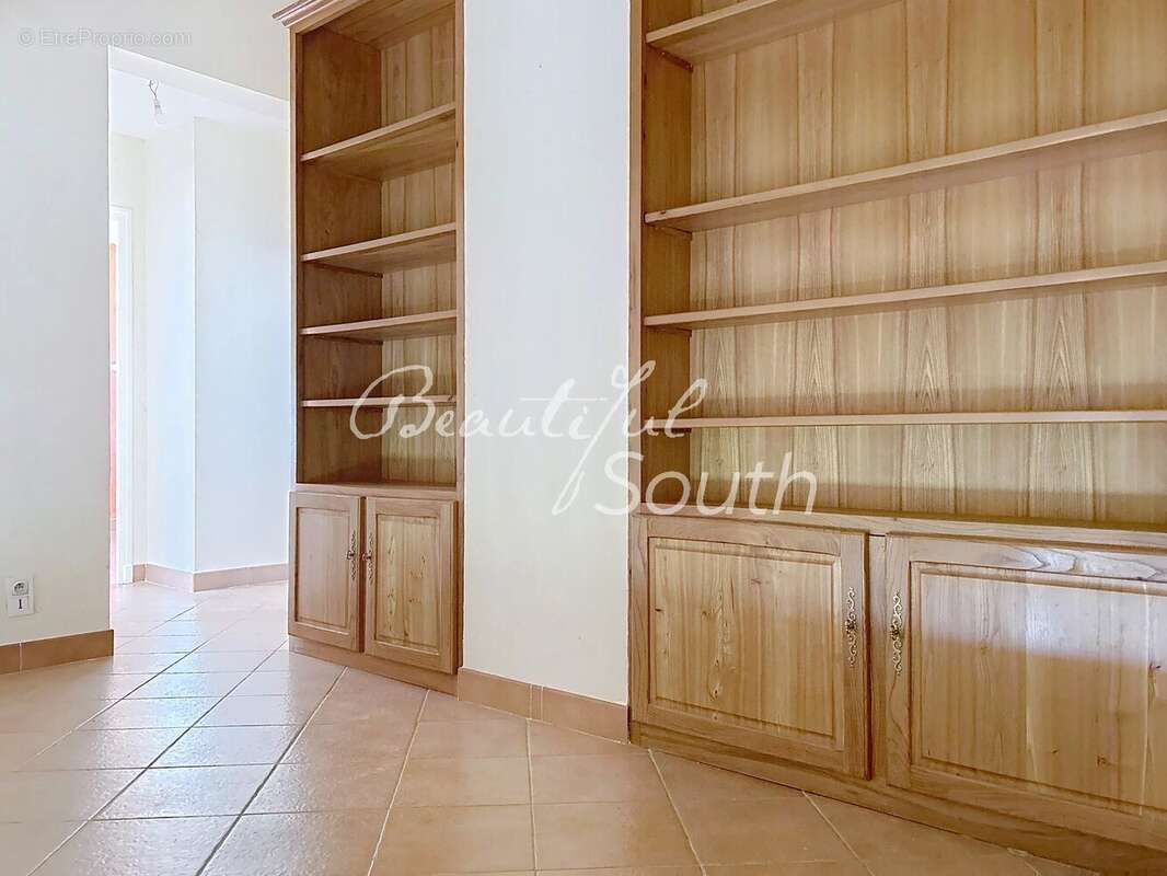 Maison à VILLENEUVE-DE-LA-RAHO