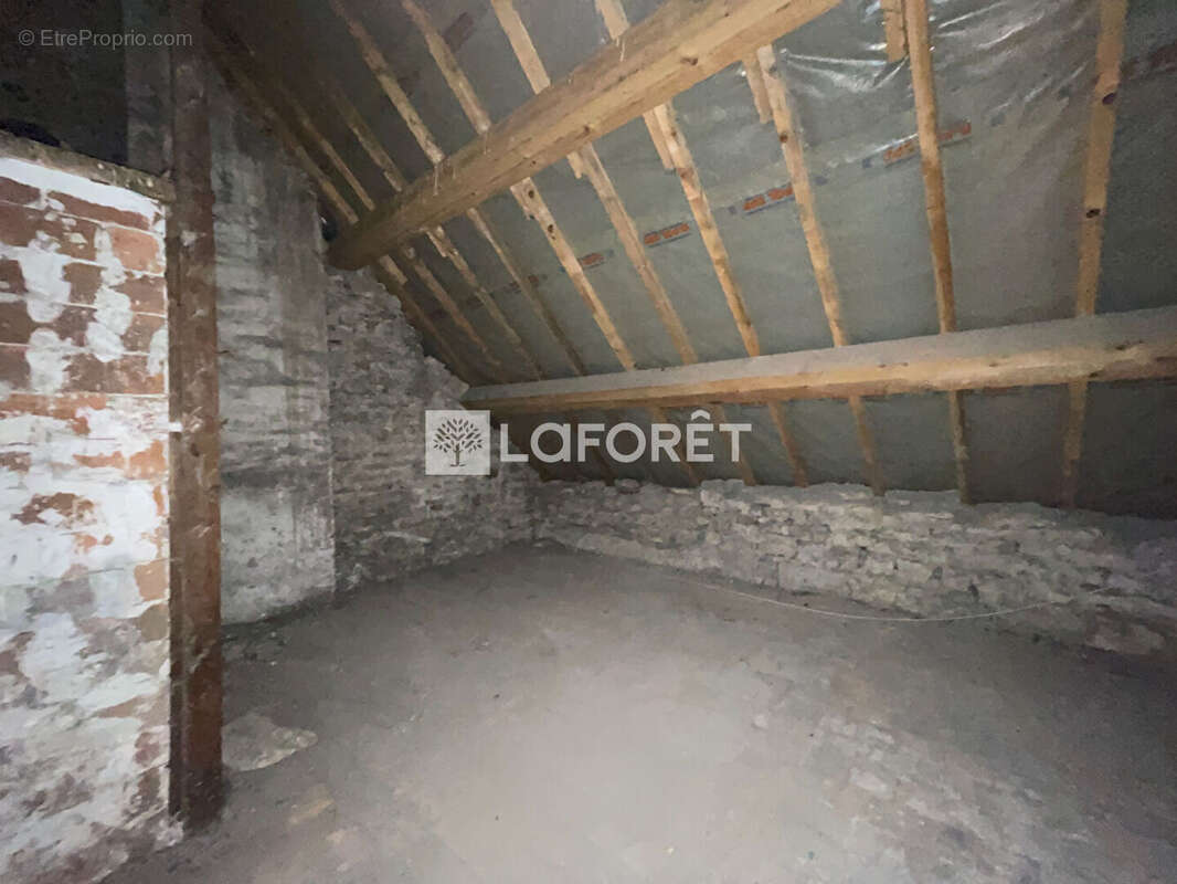 Appartement à LONS-LE-SAUNIER