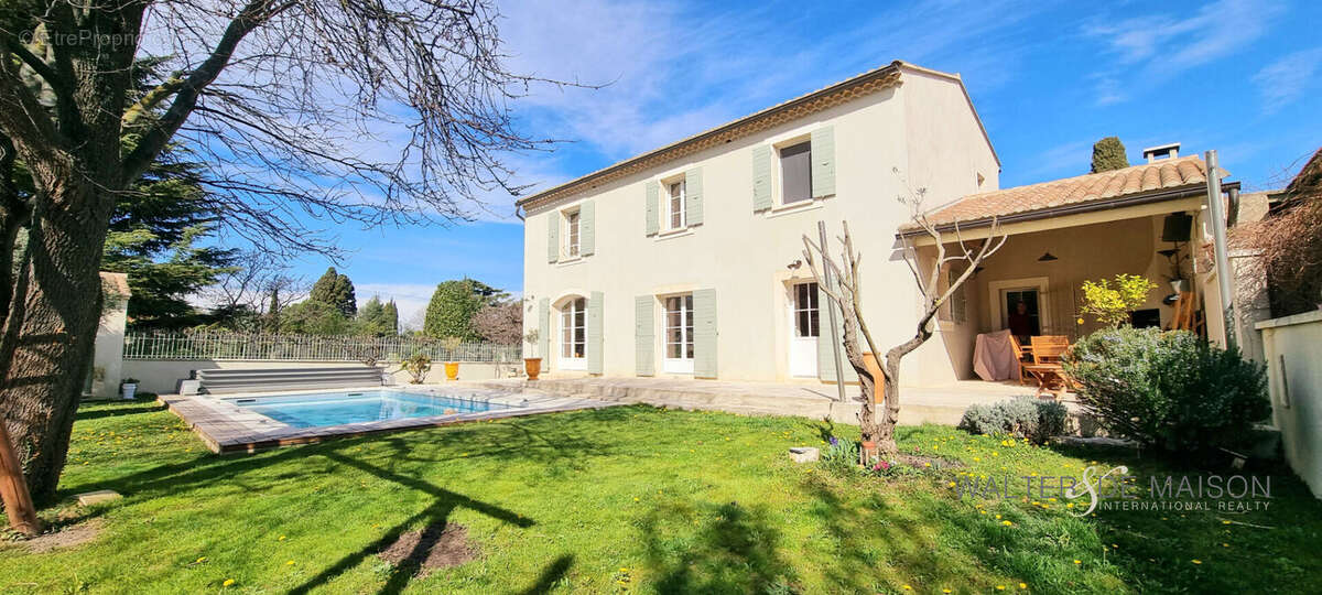 Maison à SAINT-REMY-DE-PROVENCE