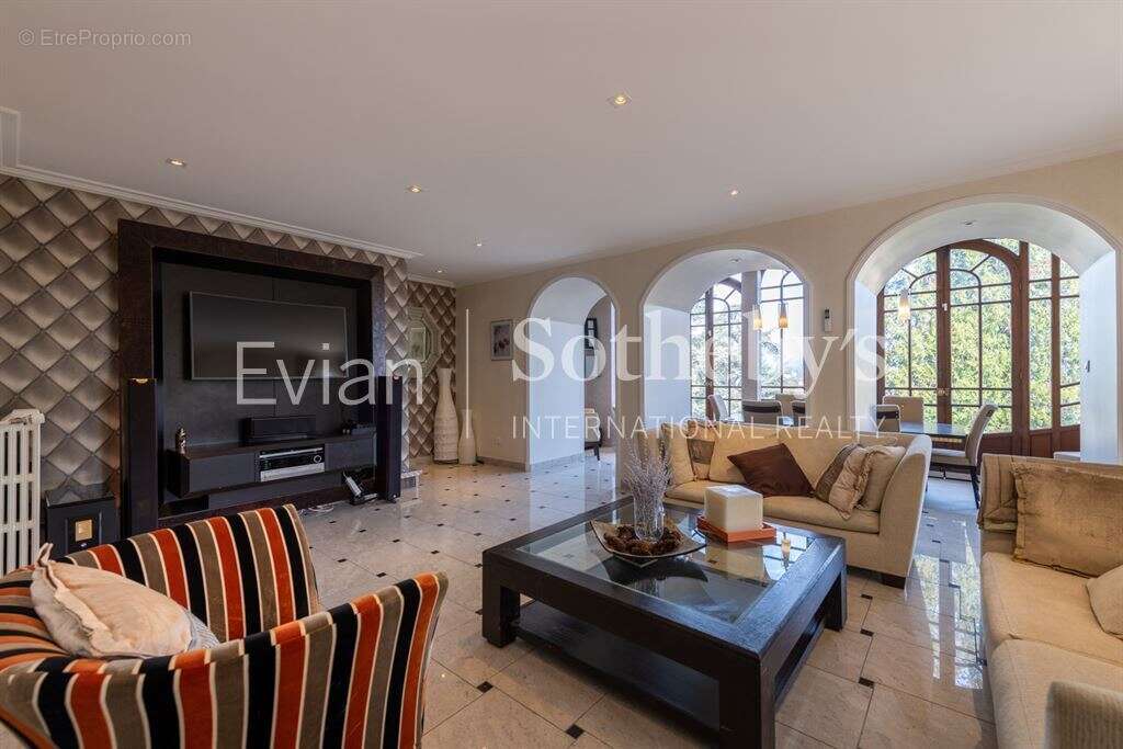 Vente appartement de prestige dans résidence historique face au léman - photo 5