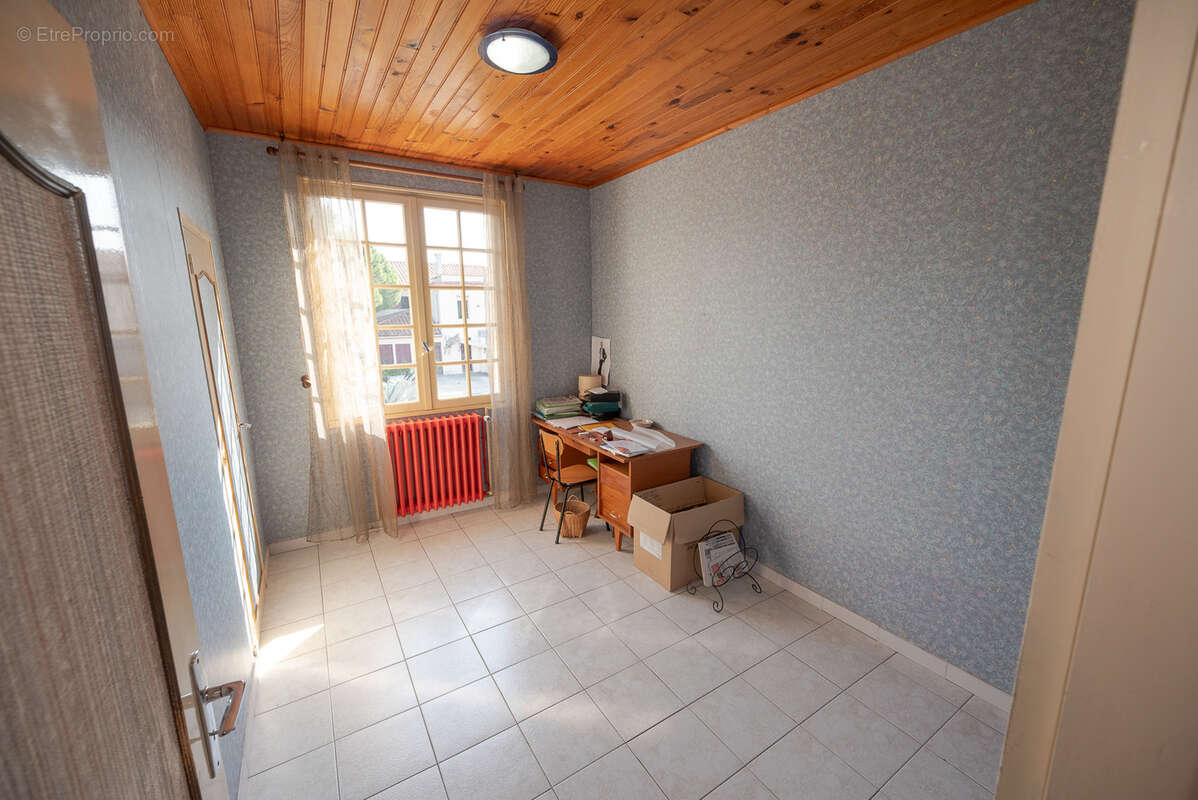 MaisonT5  avec 2 garages sur terrains clos - photo 49