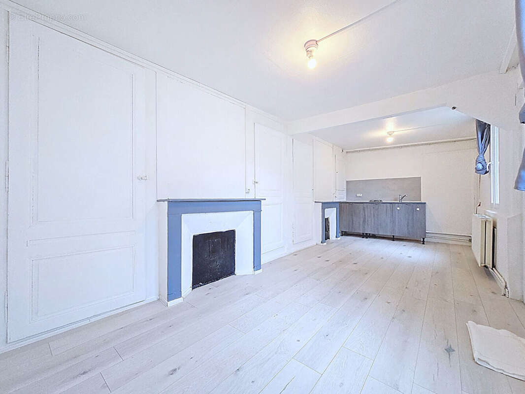 Appartement à LE NEUBOURG