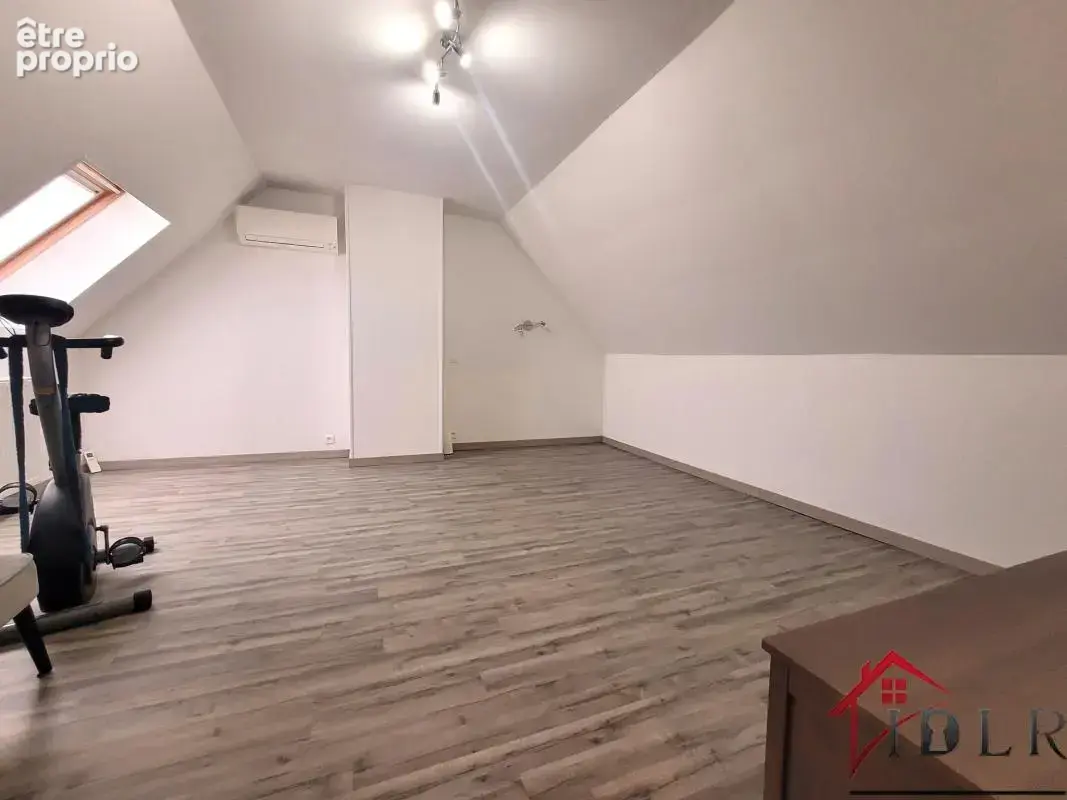 MAISON - 3 Chambres - 123M2 - photo 16