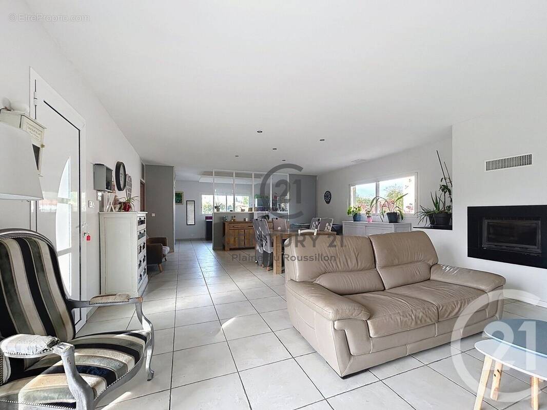 Maison à SAINT-HIPPOLYTE