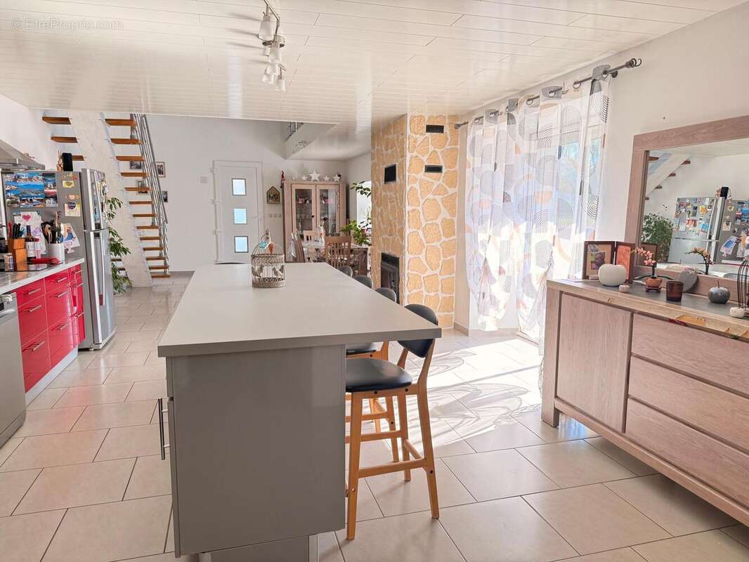 Photo 4 - Maison à RIOZ