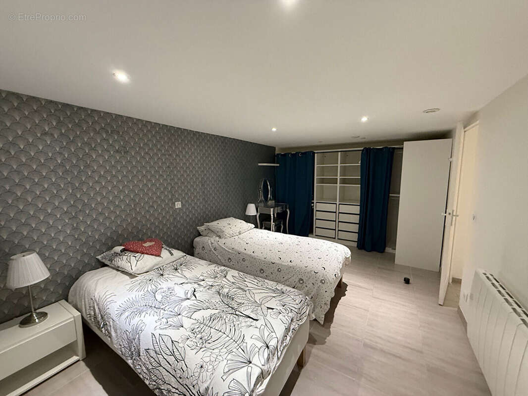 Appartement à SARTROUVILLE