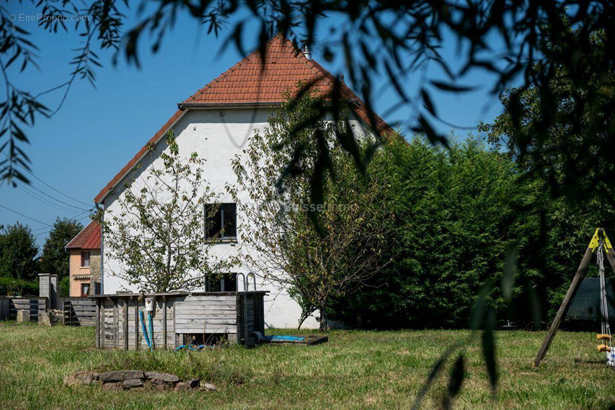 Maison à FRESNE-SAINT-MAMES