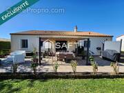Photo 1 - Maison à BAZOGES-EN-PAREDS