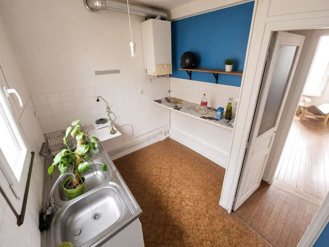 À vendre – 4 pièces à Saint-Ouen-sur-Seine - photo 4