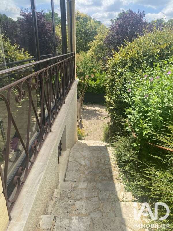 Maison 171 m² à Sarlat-La-Caneda  - photo 8