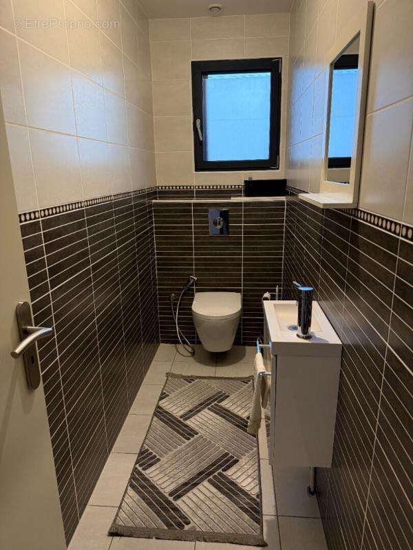Maison récente de 2015 à Allériot 7 pièce(s) 150 m2 DPE B GES A - photo 11