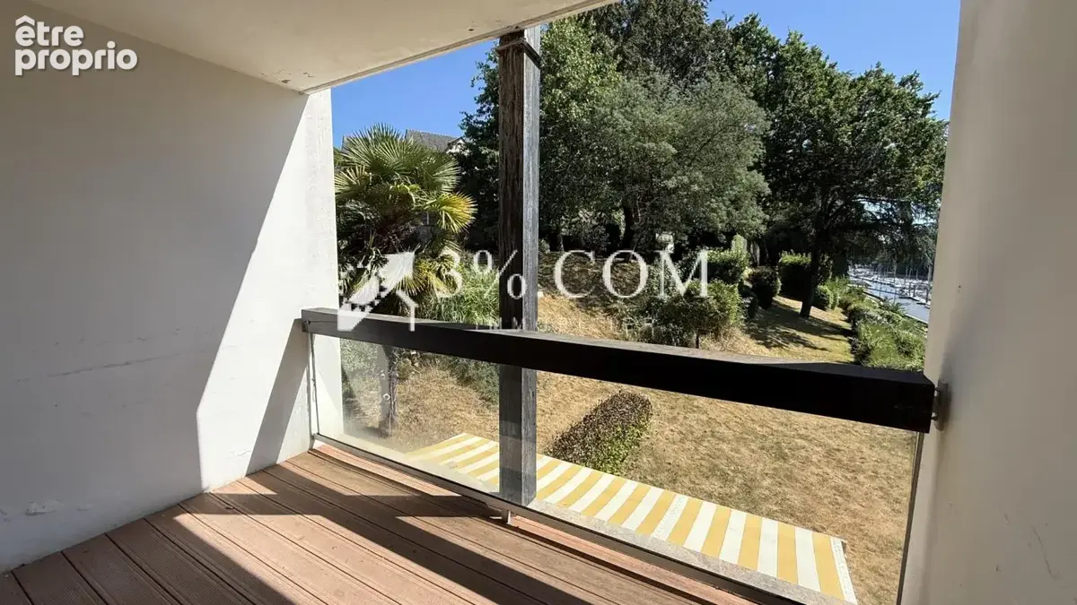 Situé sur le port de Saint-Goustan, à Auray, cet appartement - photo 8