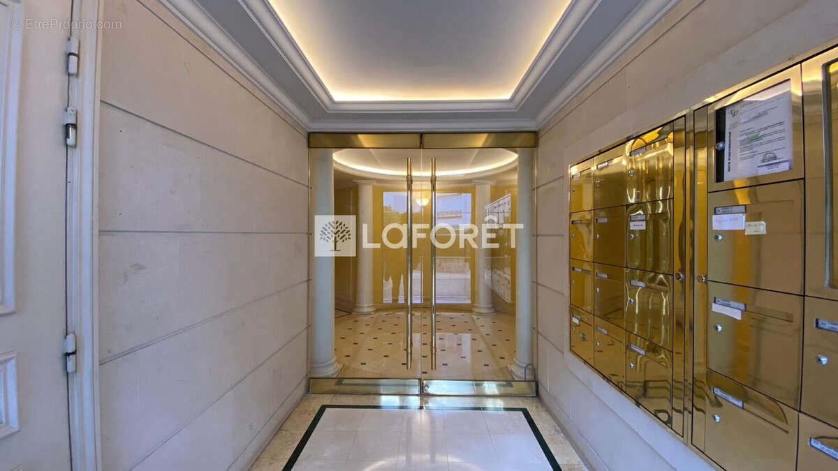 Appartement à SAINT-CLOUD