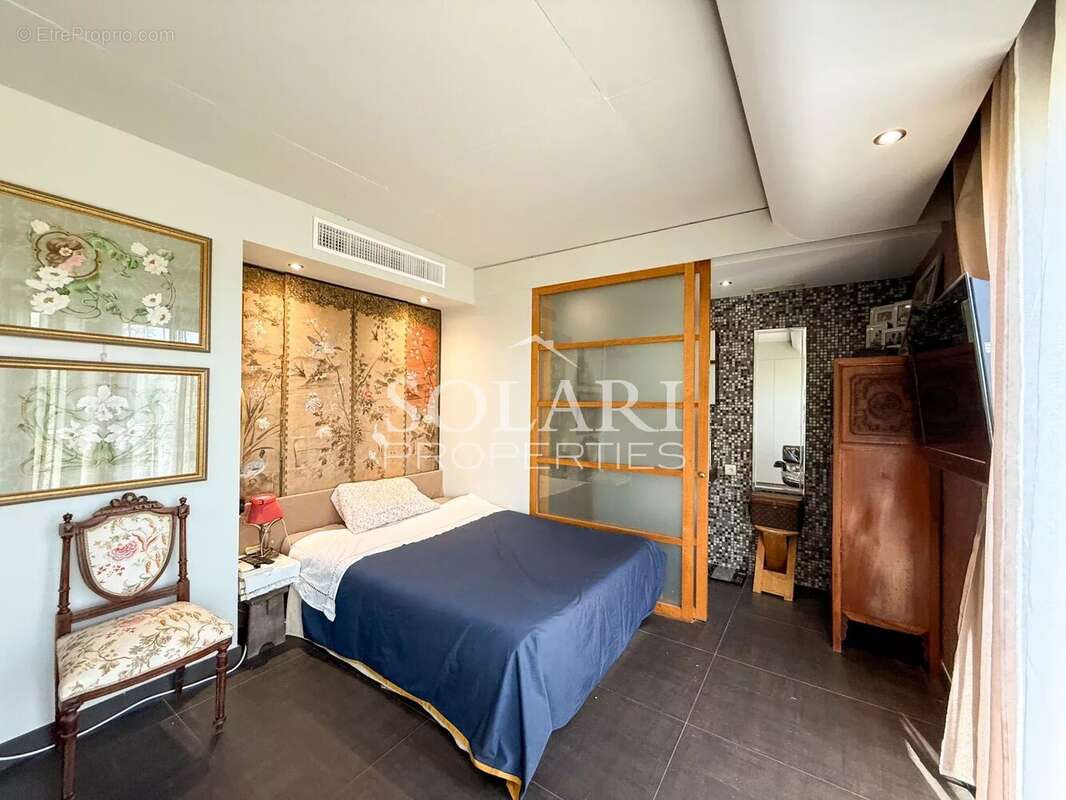 Villa de 300 m² avec piscine et vue mer - photo 12
