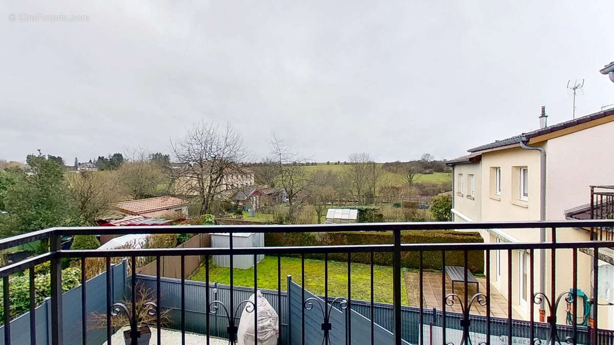 Appartement à FAINS-VEEL