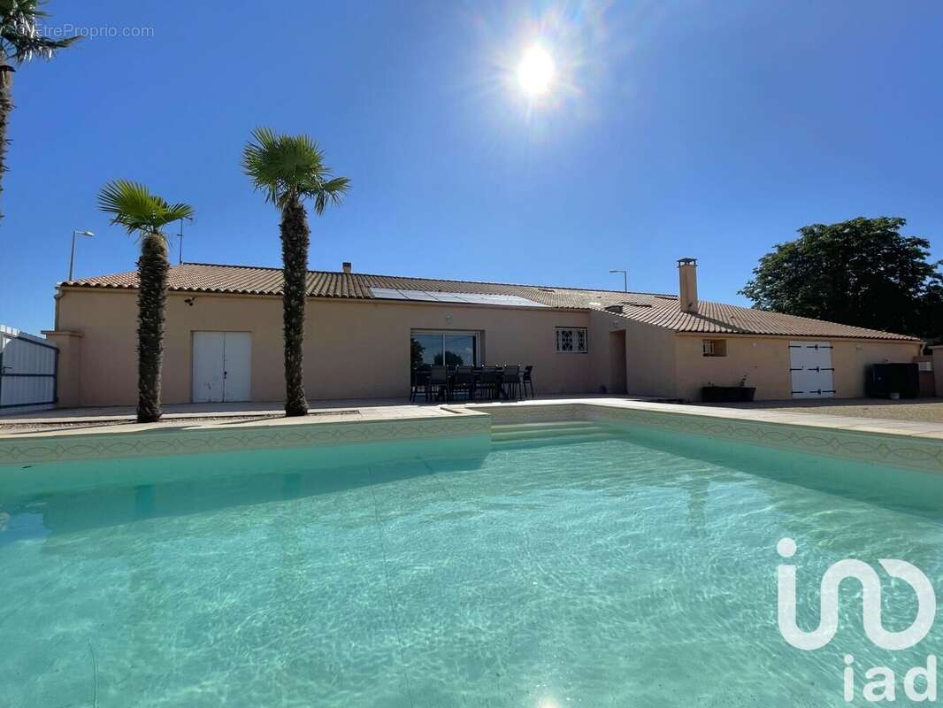 Photo 2 - Maison à LA VALLEE