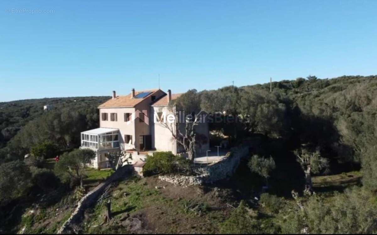 Maison à BONIFACIO