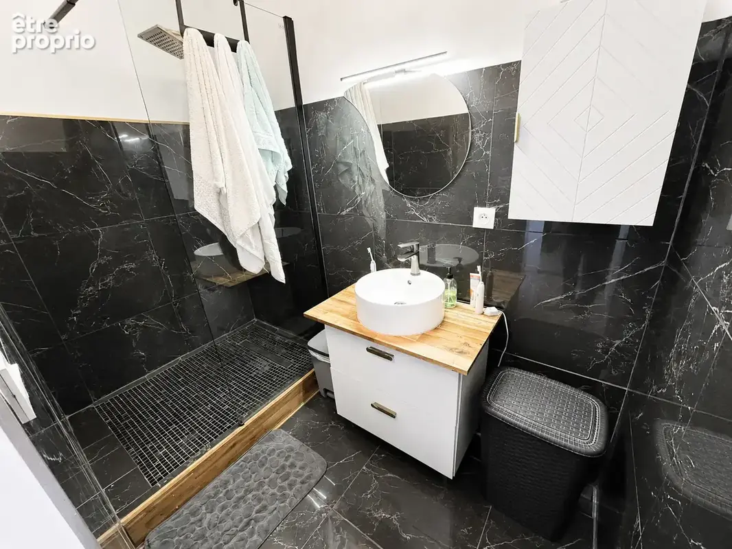 Villa de 120 m2 avec appartement indépendant — Terrain de 965 m2 — Piscine - photo 13