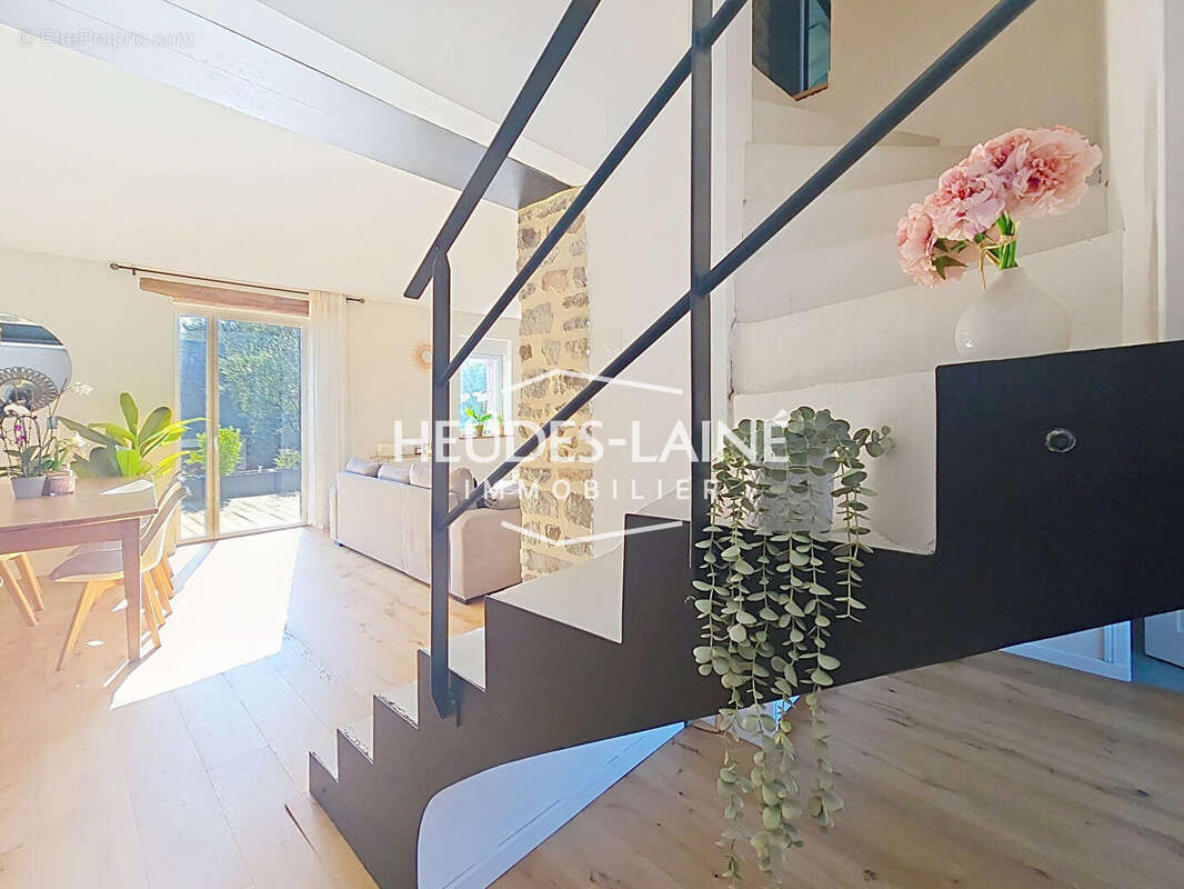 Maison à MARCEY-LES-GREVES