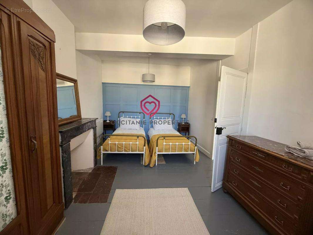 Maison de village rénovée avec garage et grange - photo 14