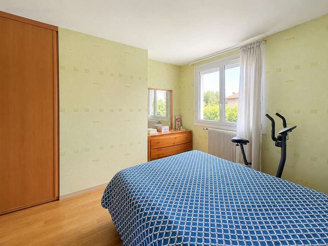 Maison 98 m² à Meyzieu  - photo 8
