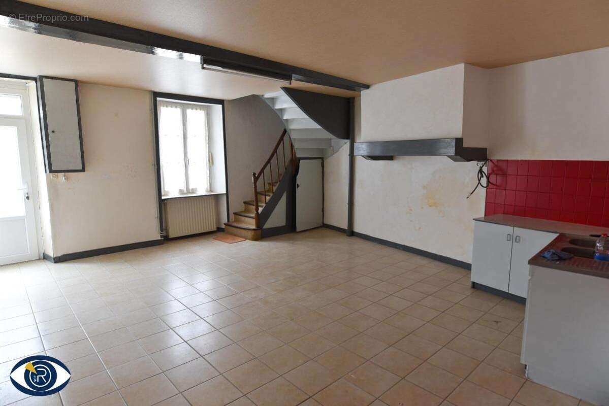 Maison à LA BIGOTTIERE