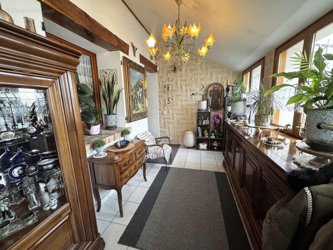 Maison à NANTEUIL-LES-MEAUX