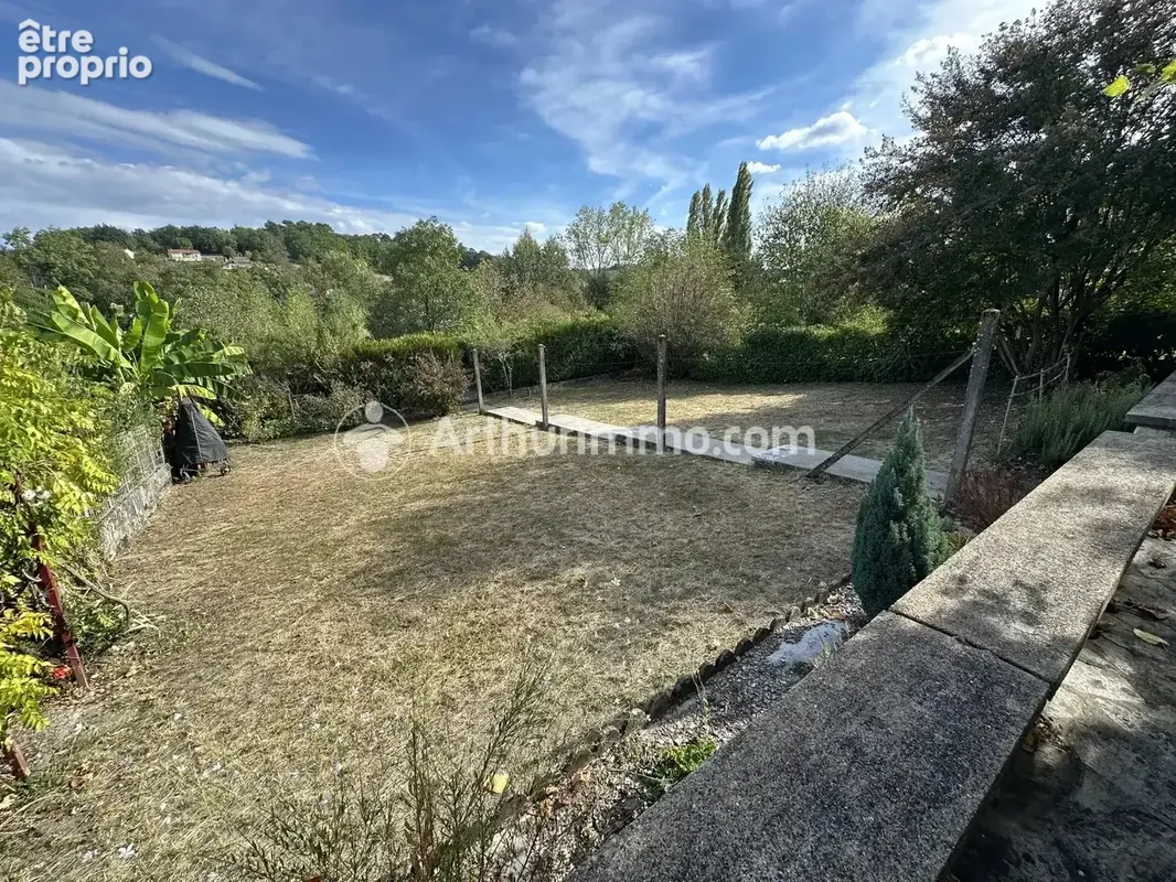 Maison de bourg 200 m², 6 pièces, 4 chambres - photo 5