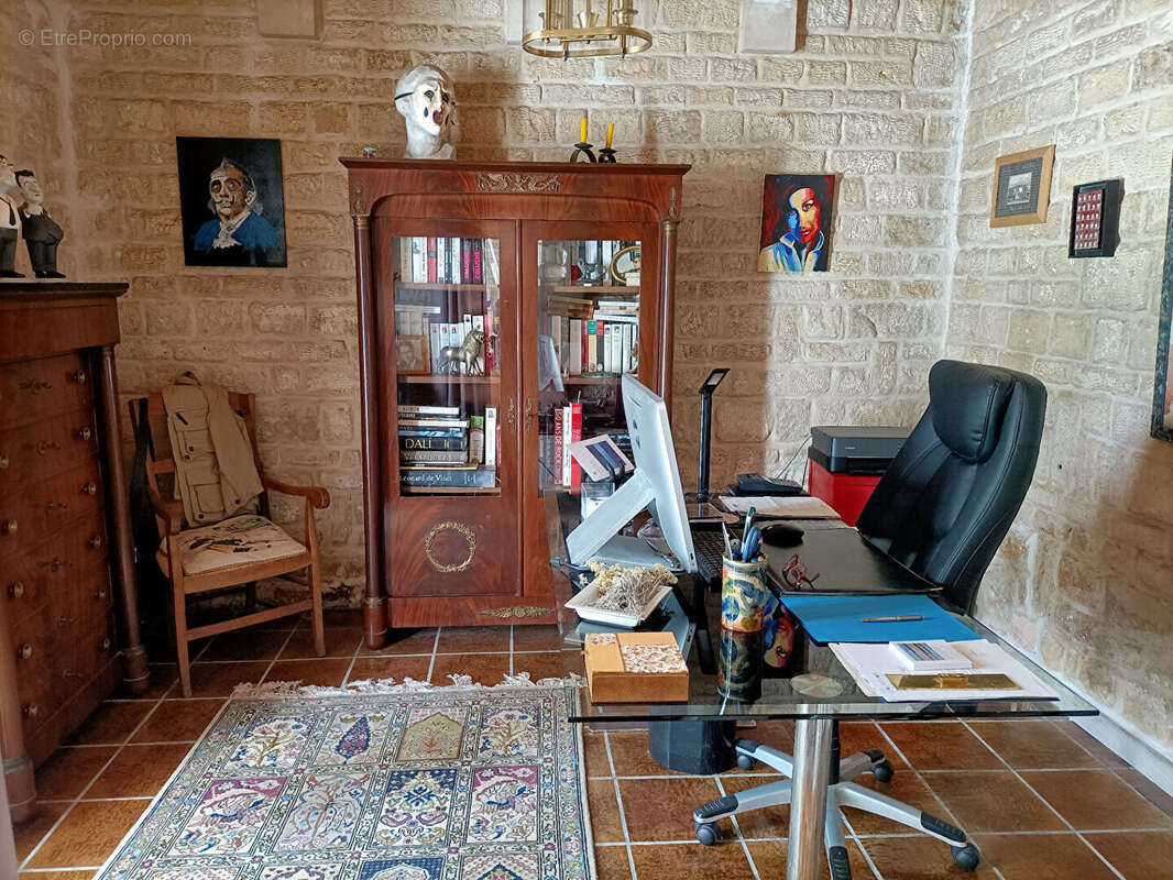 Maison à TONNAY-CHARENTE