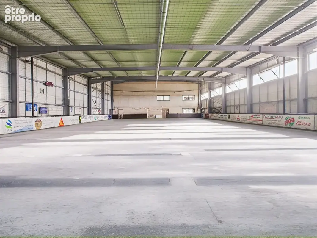 Locaux d'activités 140m2 - photo 3