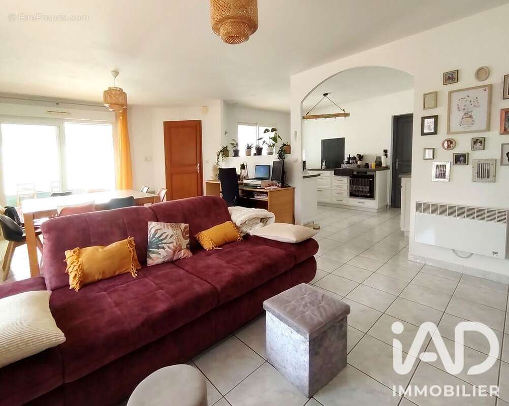 Maison 125 m² à Boutenac  - photo 4