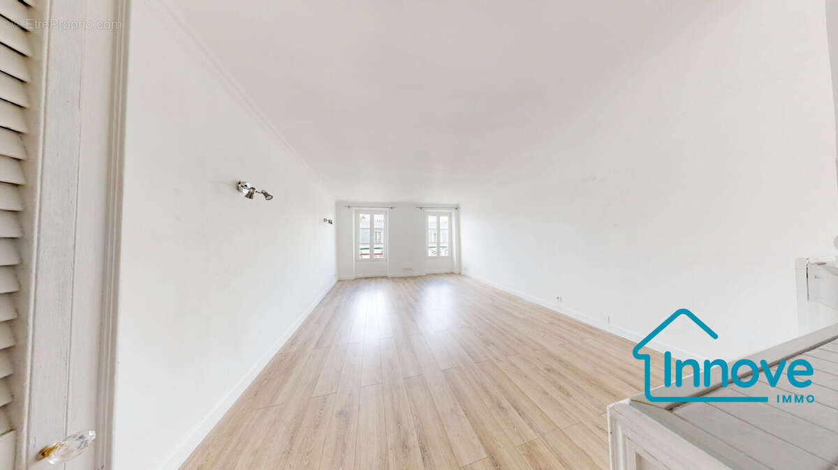 Appartement à VERSAILLES